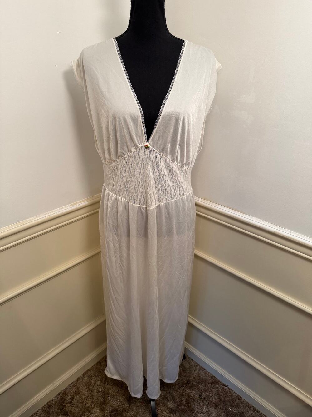 Vintage Exclusively Yours Ivory Nylon Nightgown Maxi Sheer Lace Waist Bridal